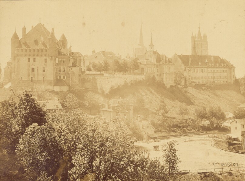 Lausanne. Vue du chateau.