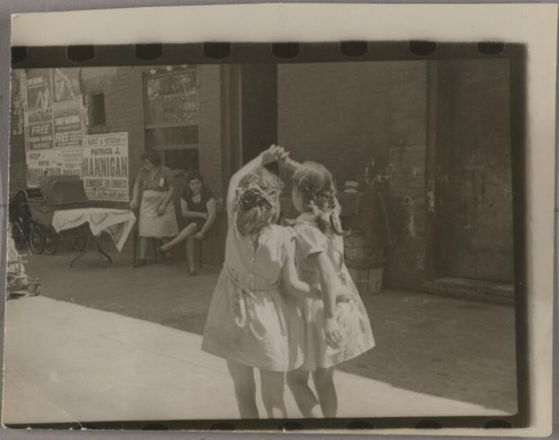 [Girls Dancing in the Street]