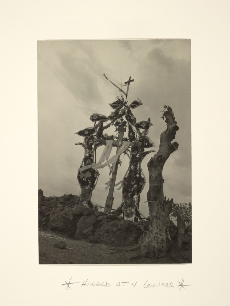 Cross of Chalma/[Cruce de Chalma]