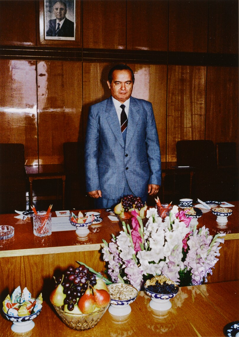 5/8/1991 Tashkent, Uzbek SSR. Islam A. Karimov, President of the Uzbek Republic.
