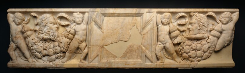 Sarcophagus with Erotes