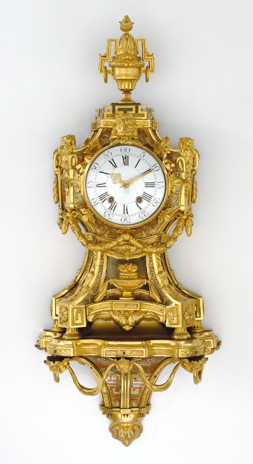 Wall Clock on Bracket