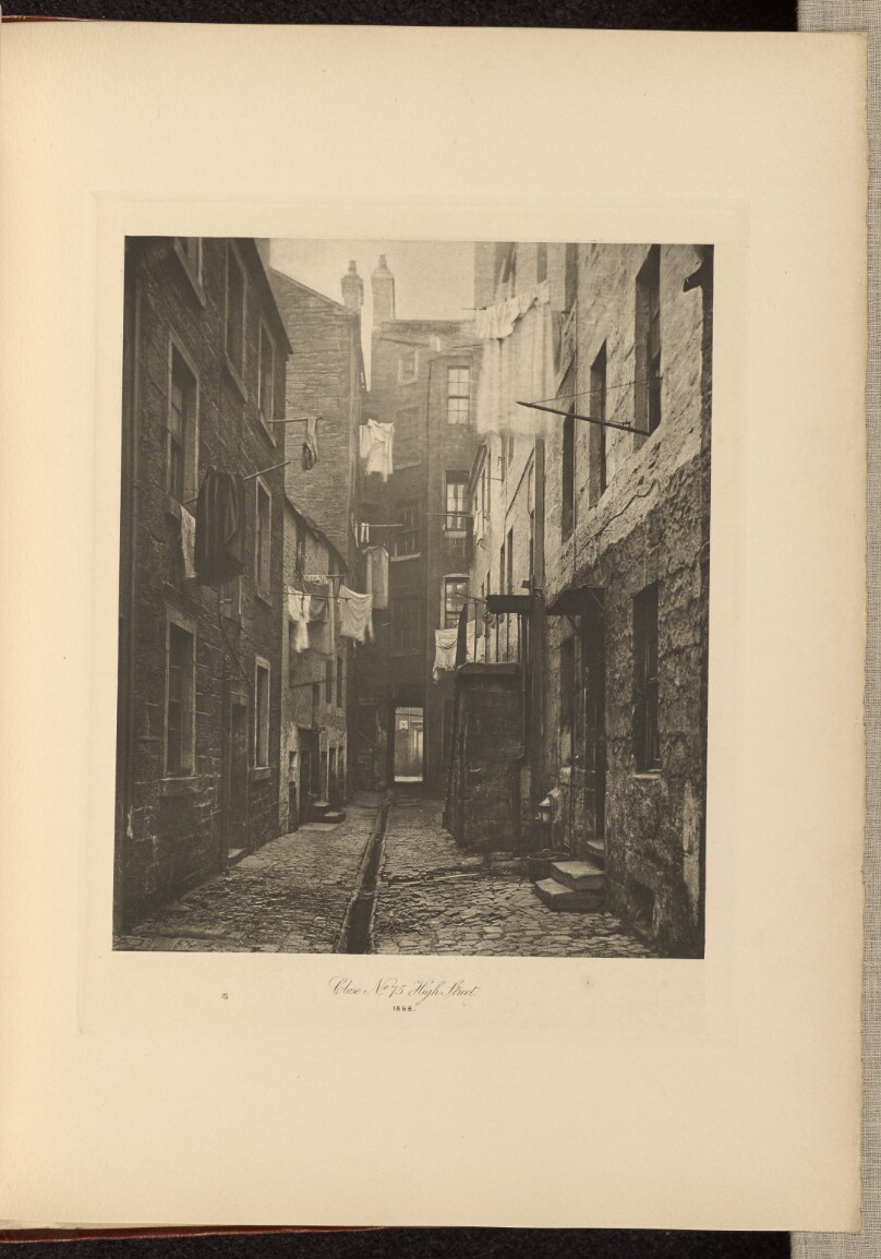 Close No. 75 High Street