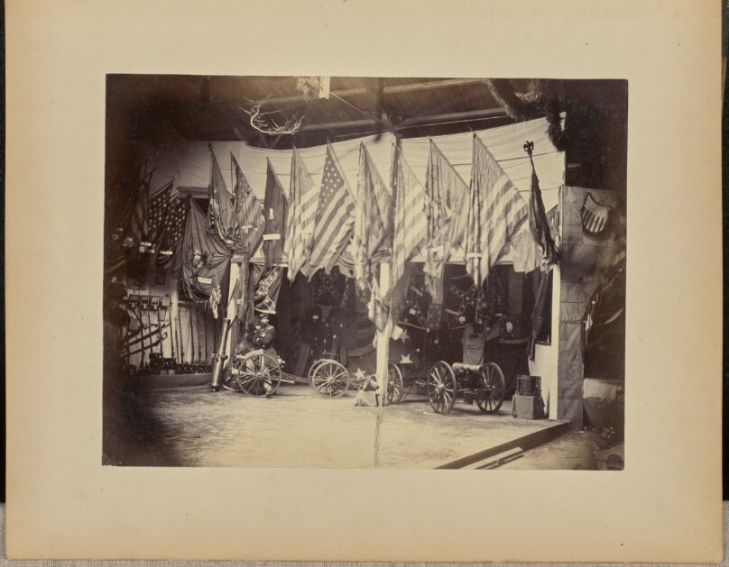 [Military Trophy Booth]