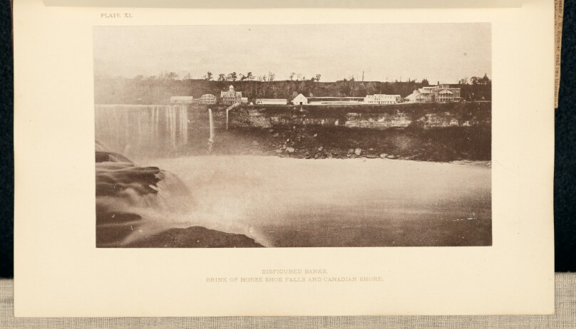 Brink of Horse Shoe Falls and Canadan Shore, seen from Goat Island