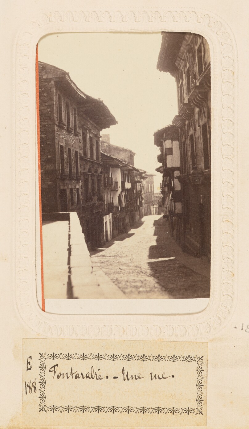 Fontarrabie - Une rue