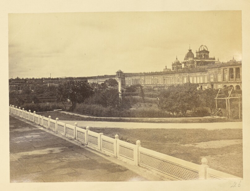[Courtyard in the Kaiserbagh, Looking toward the Kaiser Pasand, Lucknow]