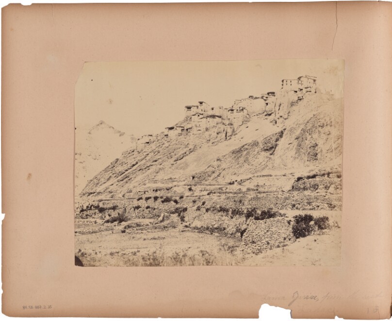 Lama Yurru, from the East