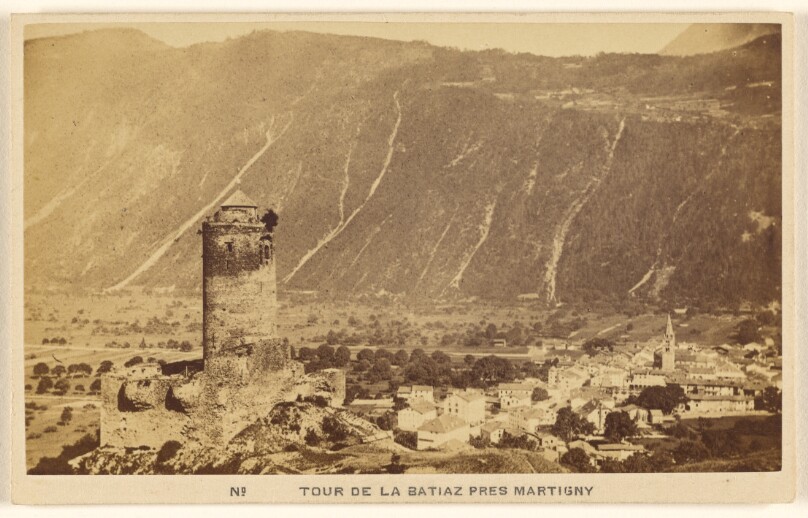 Tour de la Batiaz pres Martigny.