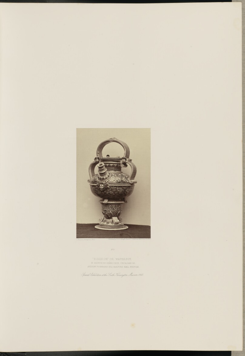 "Biberon" or Waterpot