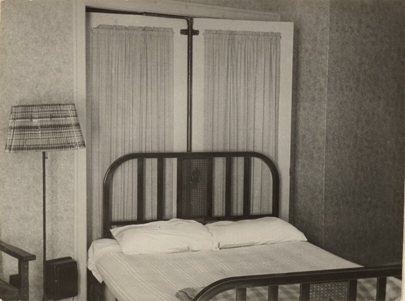 [Murphy Bed]