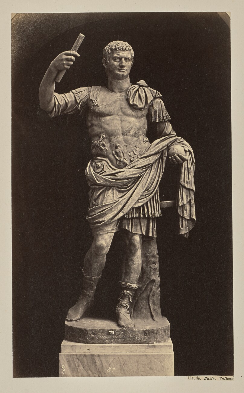 Claude. Buste. Vatican