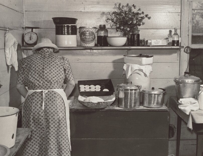 One of the Wilkins family making biscuits for dinner on cornshucking day at Mrs. Fred Wilkins' home near Tallyho, Granville County. North Carolina