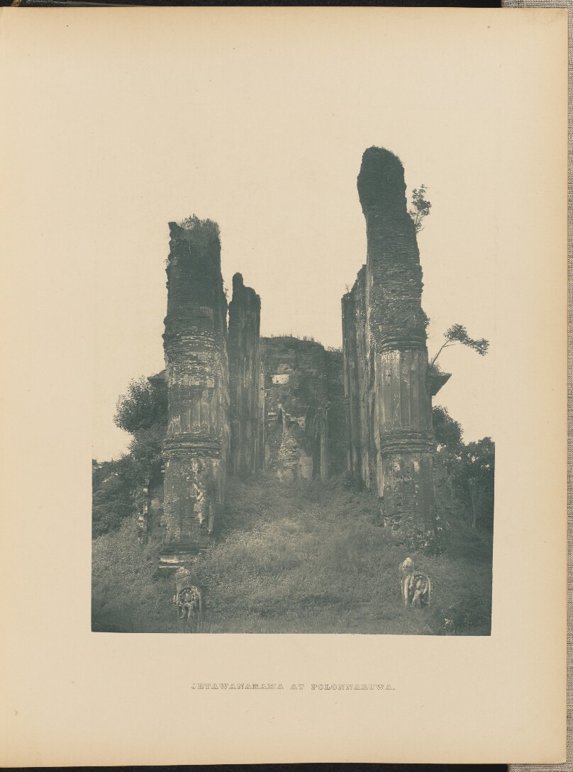 Jetawanarama at Polonnaruwa