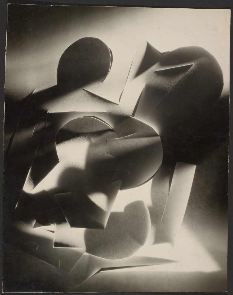 [Cut-paper Abstraction]