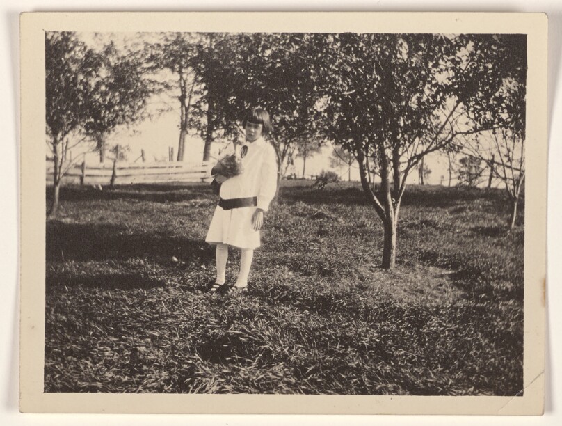 [Girl with a bird]