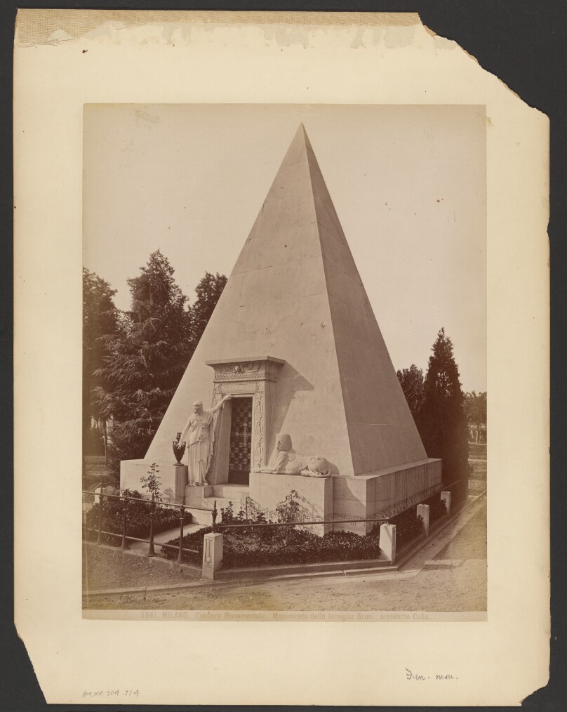 Milano, Cimitero Monumentale, Monumento della famiglia Bruni; architetto Colla