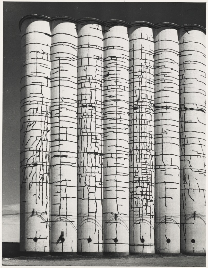 Cracked Silo, Iowa