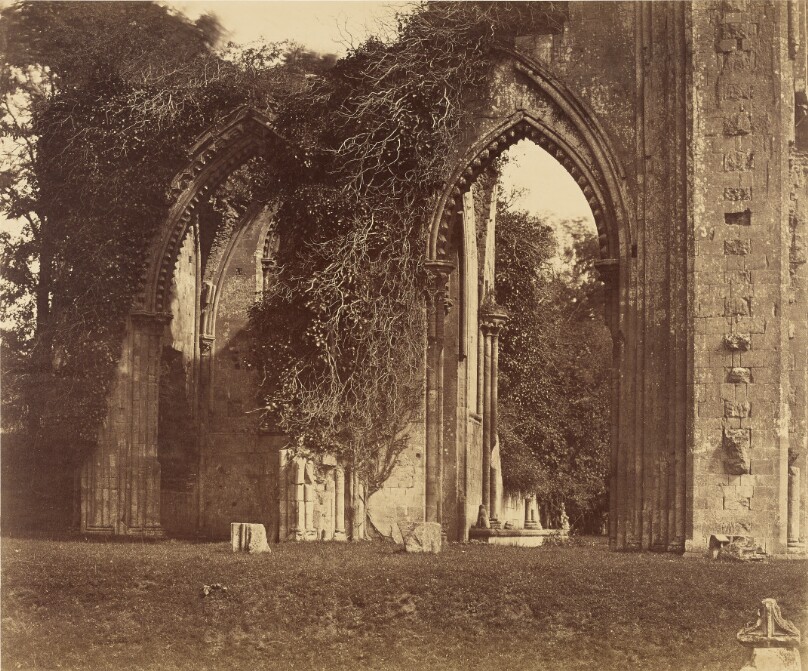 Glastonbury Abbey, Arches of the North Aisle