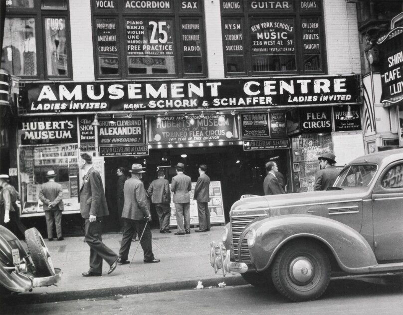 Hubert's Flea Circus, 42nd Street, New York City
