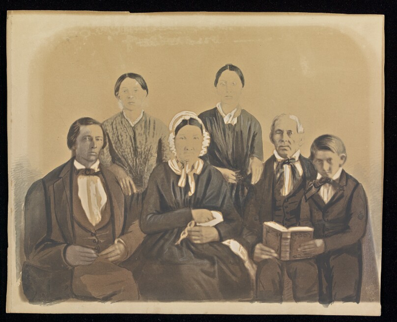 [Group portrait of the Pratt family and Uriah King]