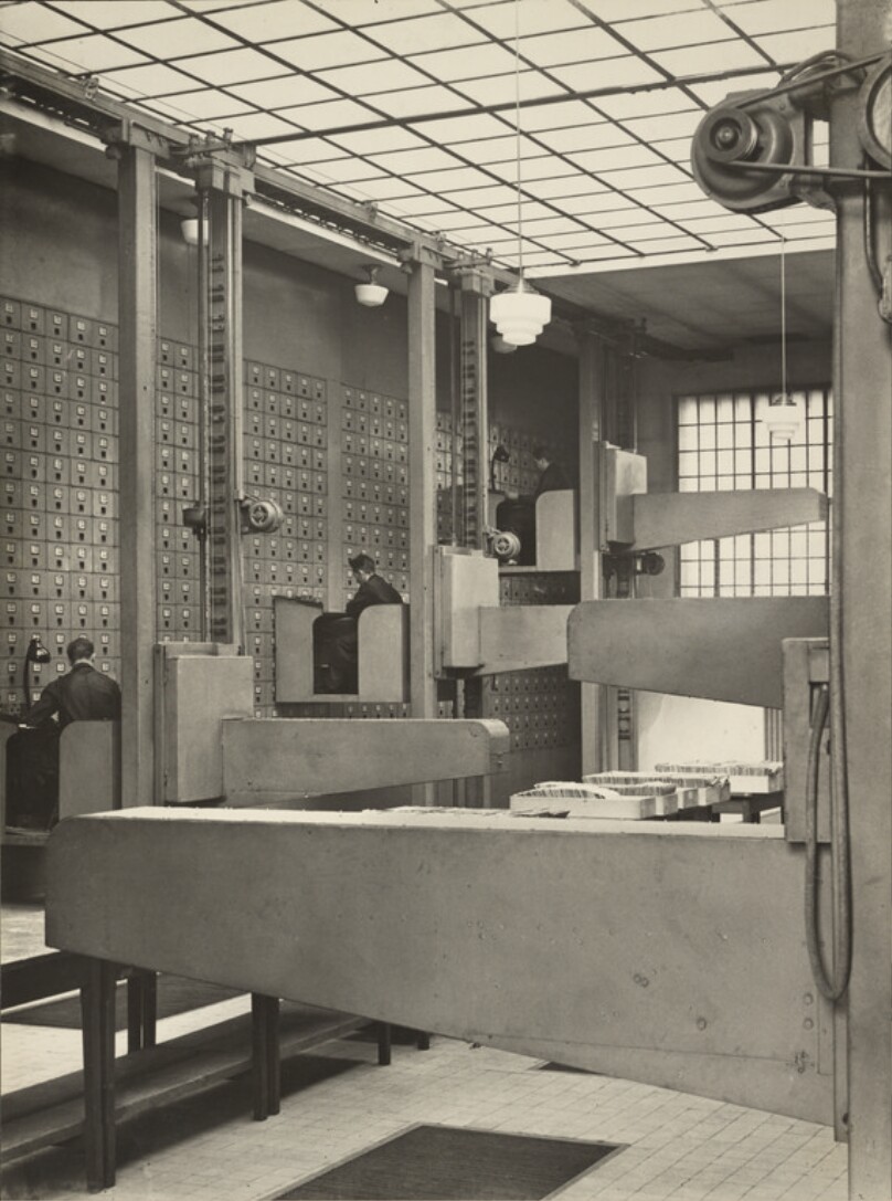 Register Office at the Central Insurance Bureau [Registratura v Ustredni socialni pojistovne]