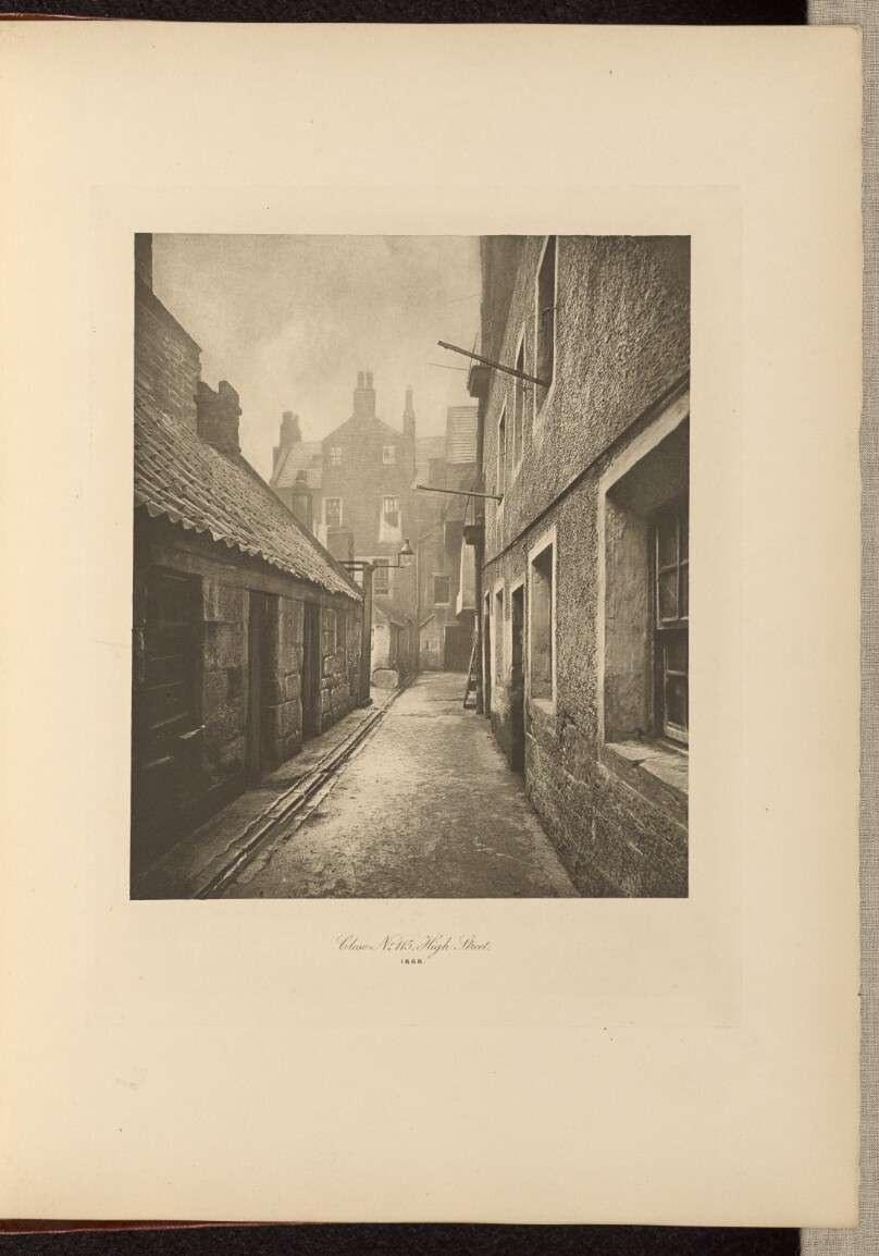 Close No. 115 High Street