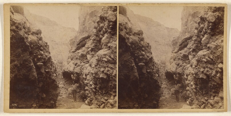 [Scours (?) [-illeg.] under Hapa-o[-illeg.] Ash Fields.]