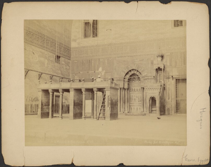 Interieur de la Mosquee Sultan Hassan
