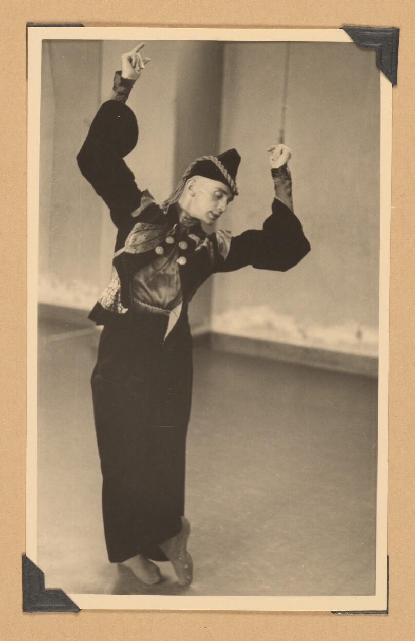 [Harald Kreutzberg in Baracarole]