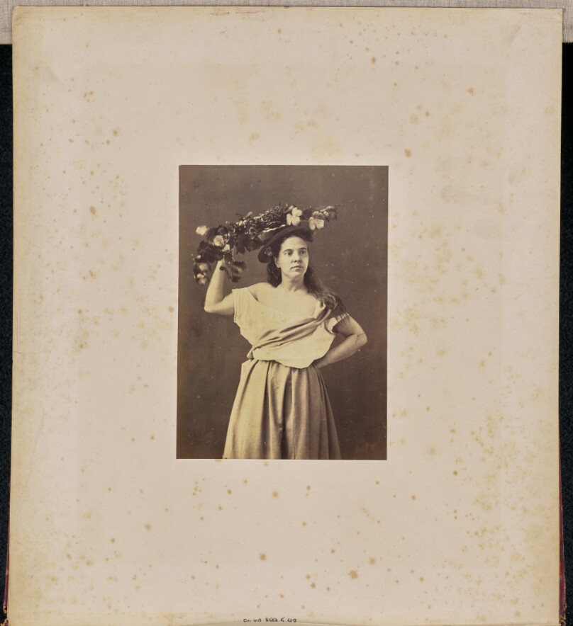 [Portrait of a woman with wreath]