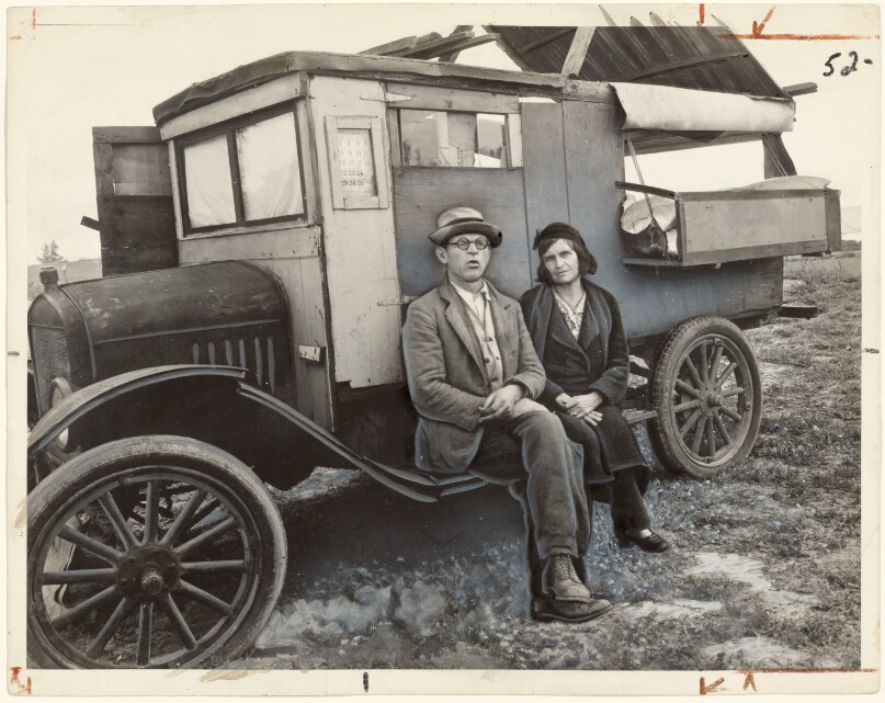 Pea Pickers in California / Members of a Roving Army of Fruit Pickers