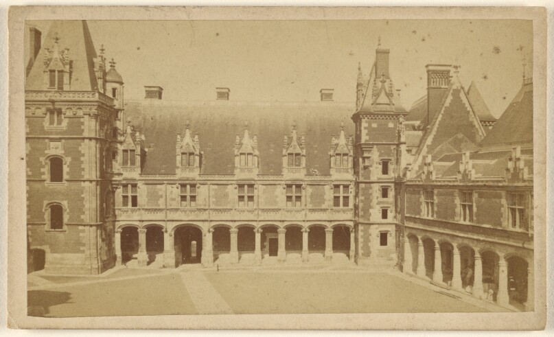 Partie de Louis XII. (Chateau de Blois).