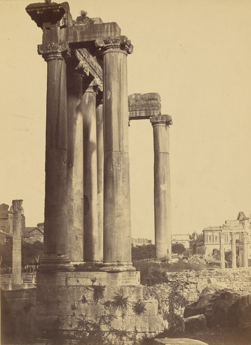 [Roman Forum - temple of Saturn]