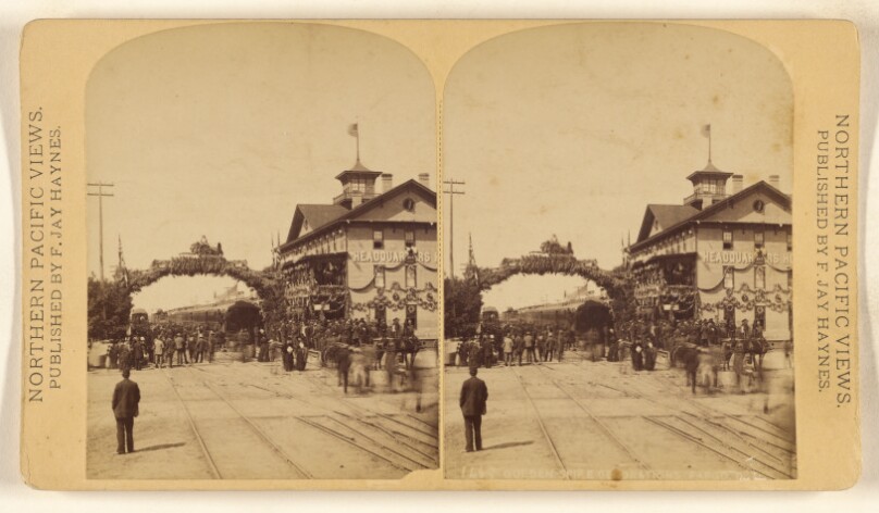 Golden Spike Decorations, Fargo, D.T.