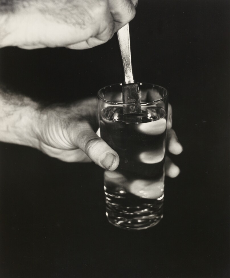 Knife in Water [right]