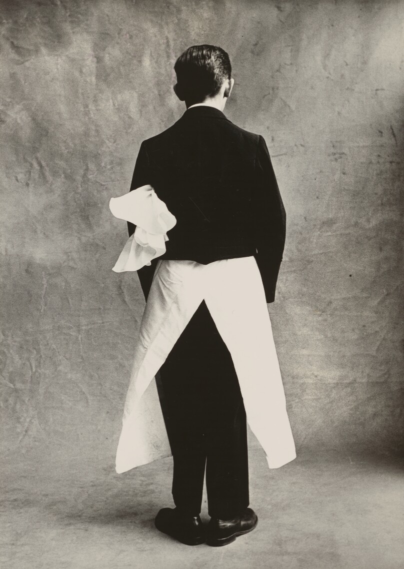 Commis - Larue (Rear View), Paris