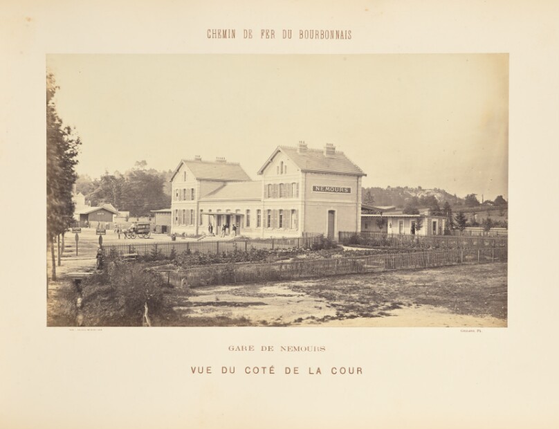 Gare de Nemours, Vue du Côté de la Cour