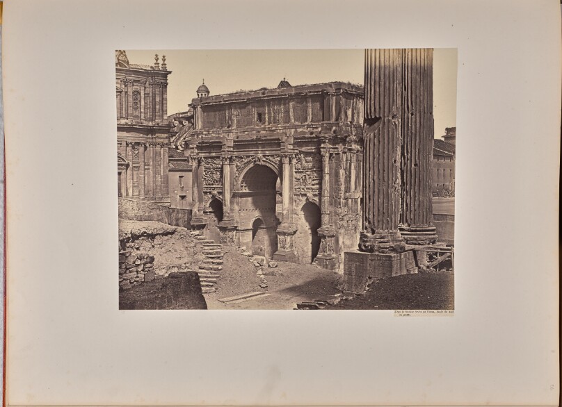 L'Arc de Septime Sevère au Forum, façade du nord en profile