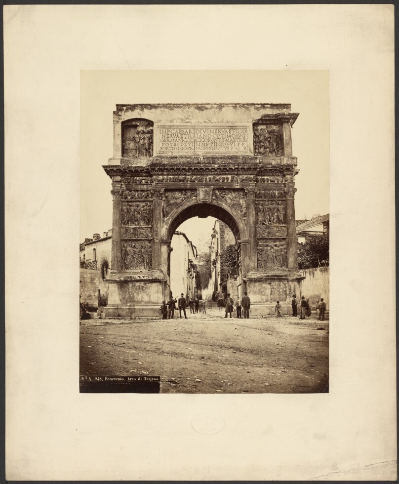 Benevento, Arco di Trajano