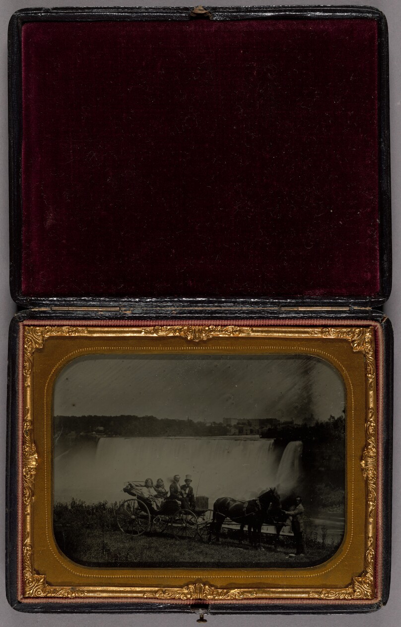 [Horse and carriage with five persons at Niagara Falls]