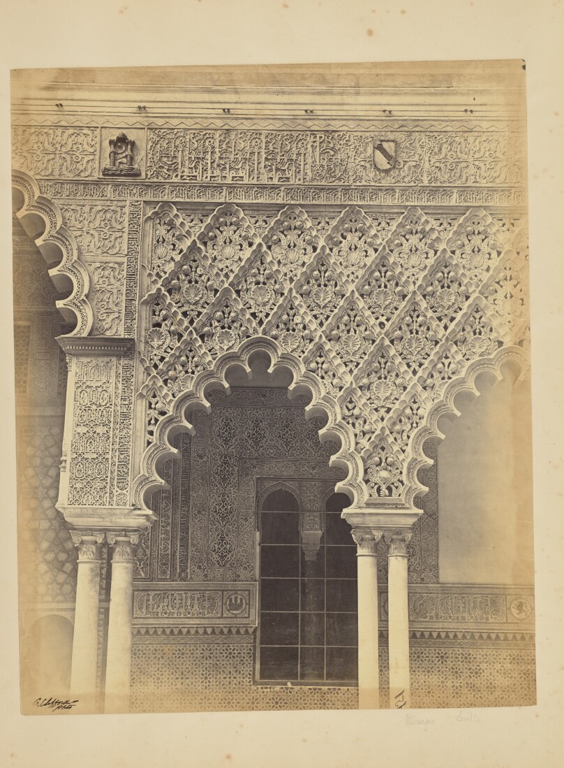 Alcazar Real de Sevilla. Detalles del Patio Principal