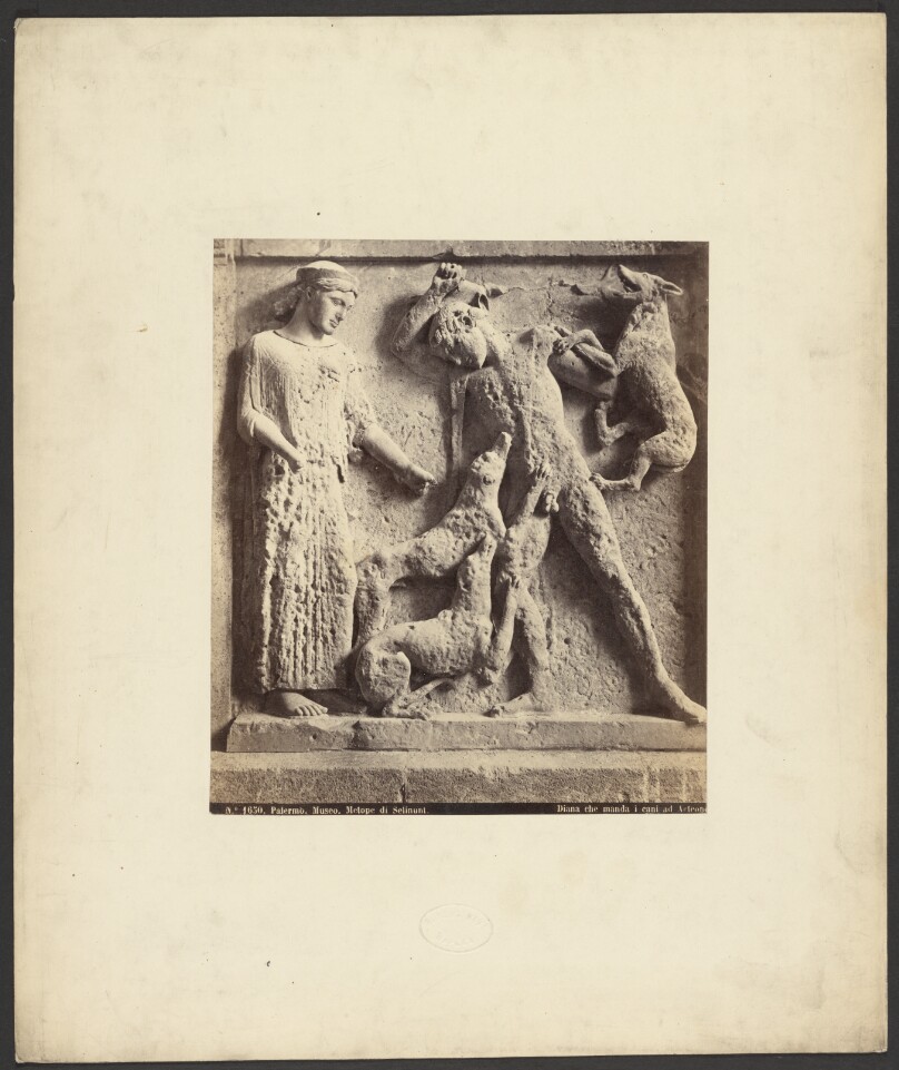 Palermo, Museo, Metope di Selinunte. Diana che manda i cani ad Actaeon.