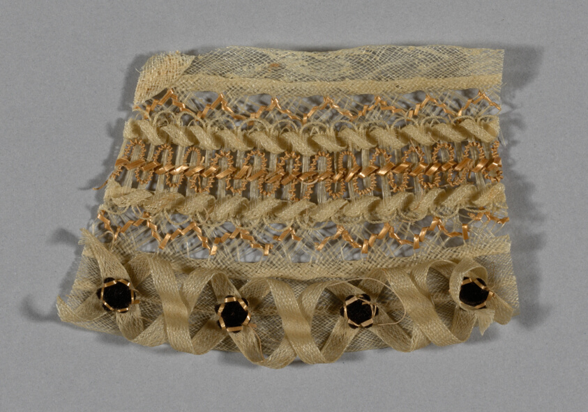 Fragment (Bonnet Trim)