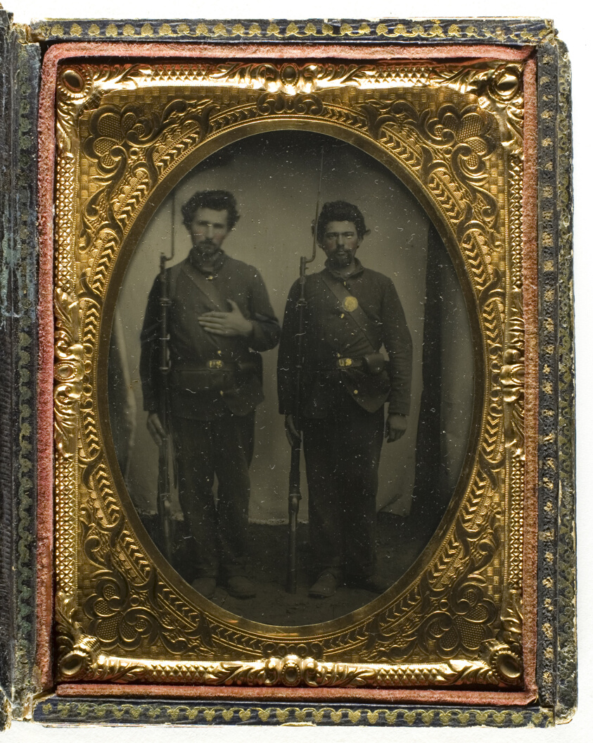 Unitlted (Two Soldiers)