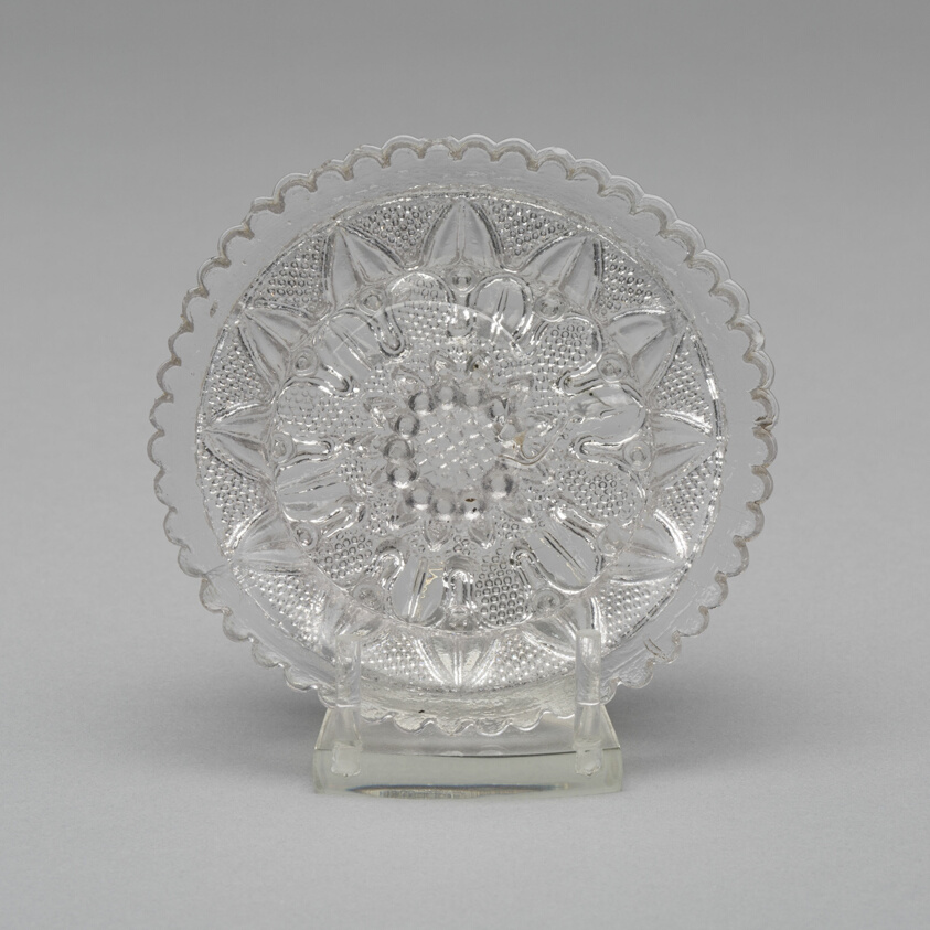 Cup plate