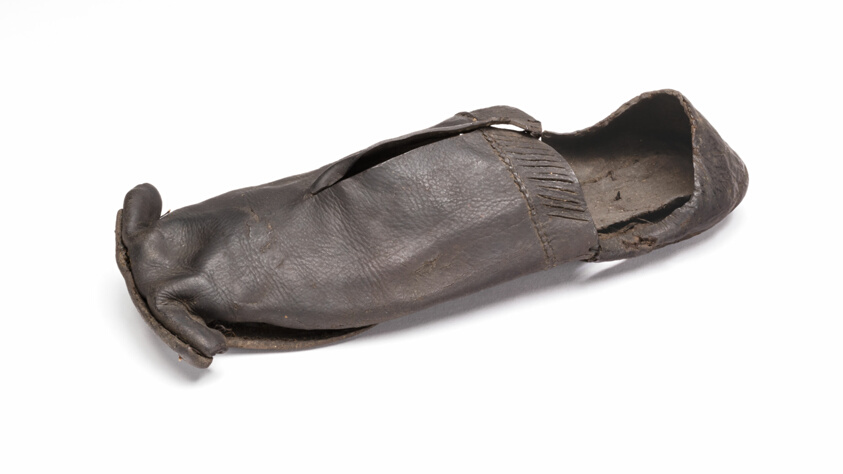 Shoe
