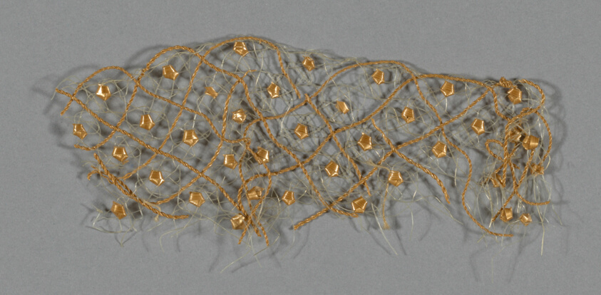 Fragment (Bonnet Trim)