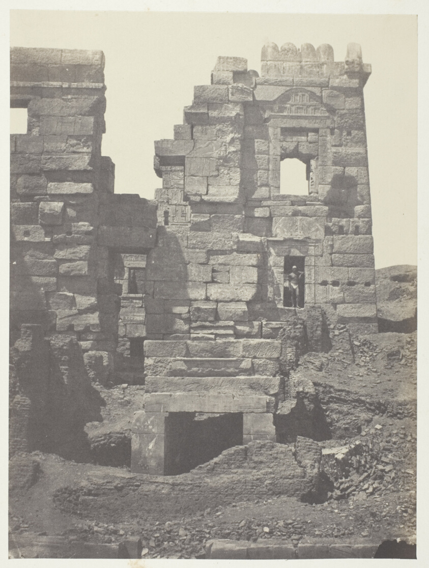 Médinet-Habou, Façade Septentrionale du Gynécée de Ramsès-Méiamoun; Thèbes, plate 49 from the album "Egypte, Nubie, Palestine et Syrie" (1852)