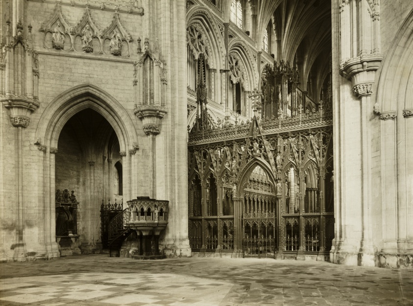 Ely Cathedral: Octagon into Choir